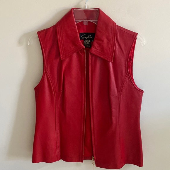 Suzelle Red Leather Zip Front Vest - Picture 1 of 3